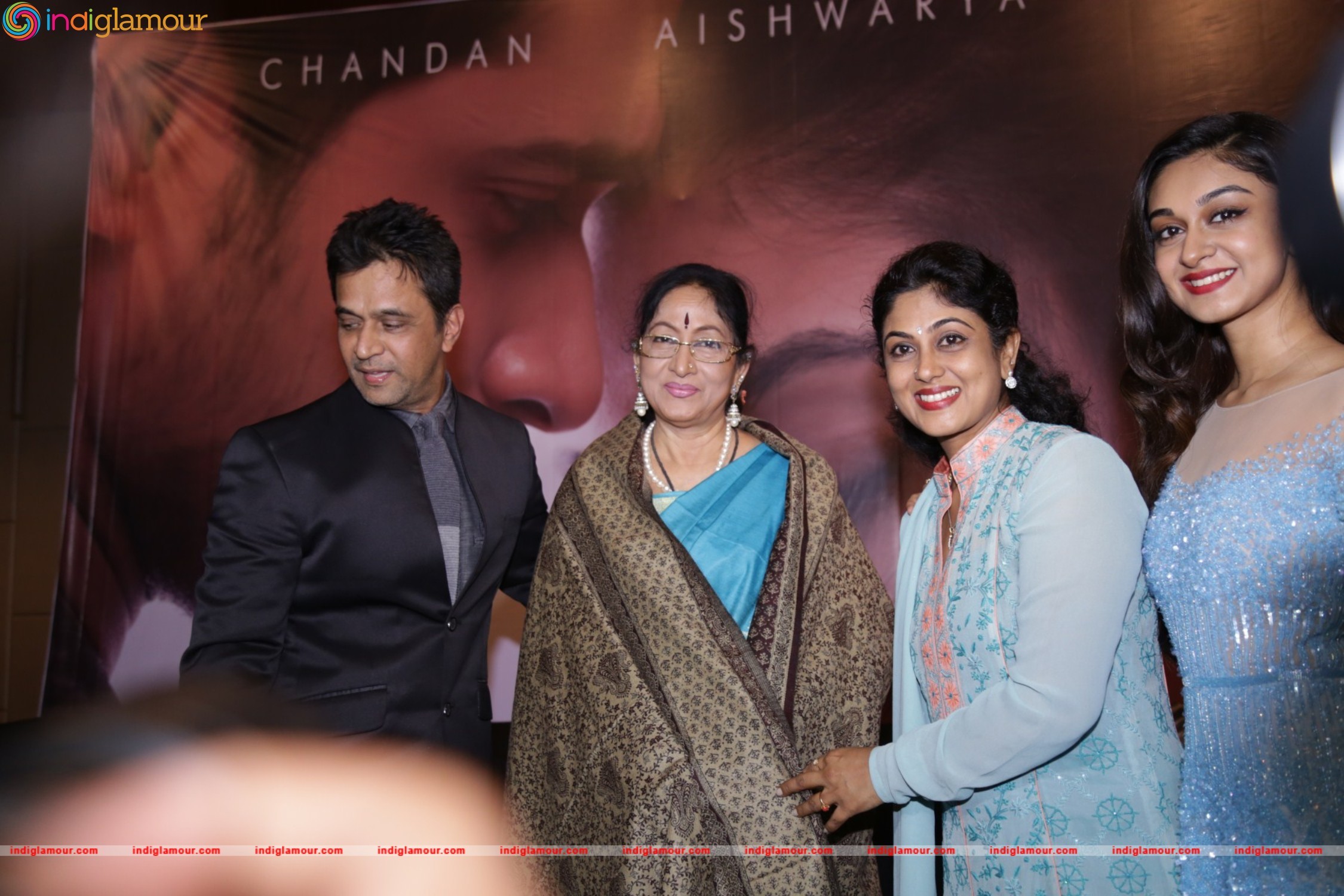 Kaadhalin Pon Veethiyil Movie Launch Event hd photo