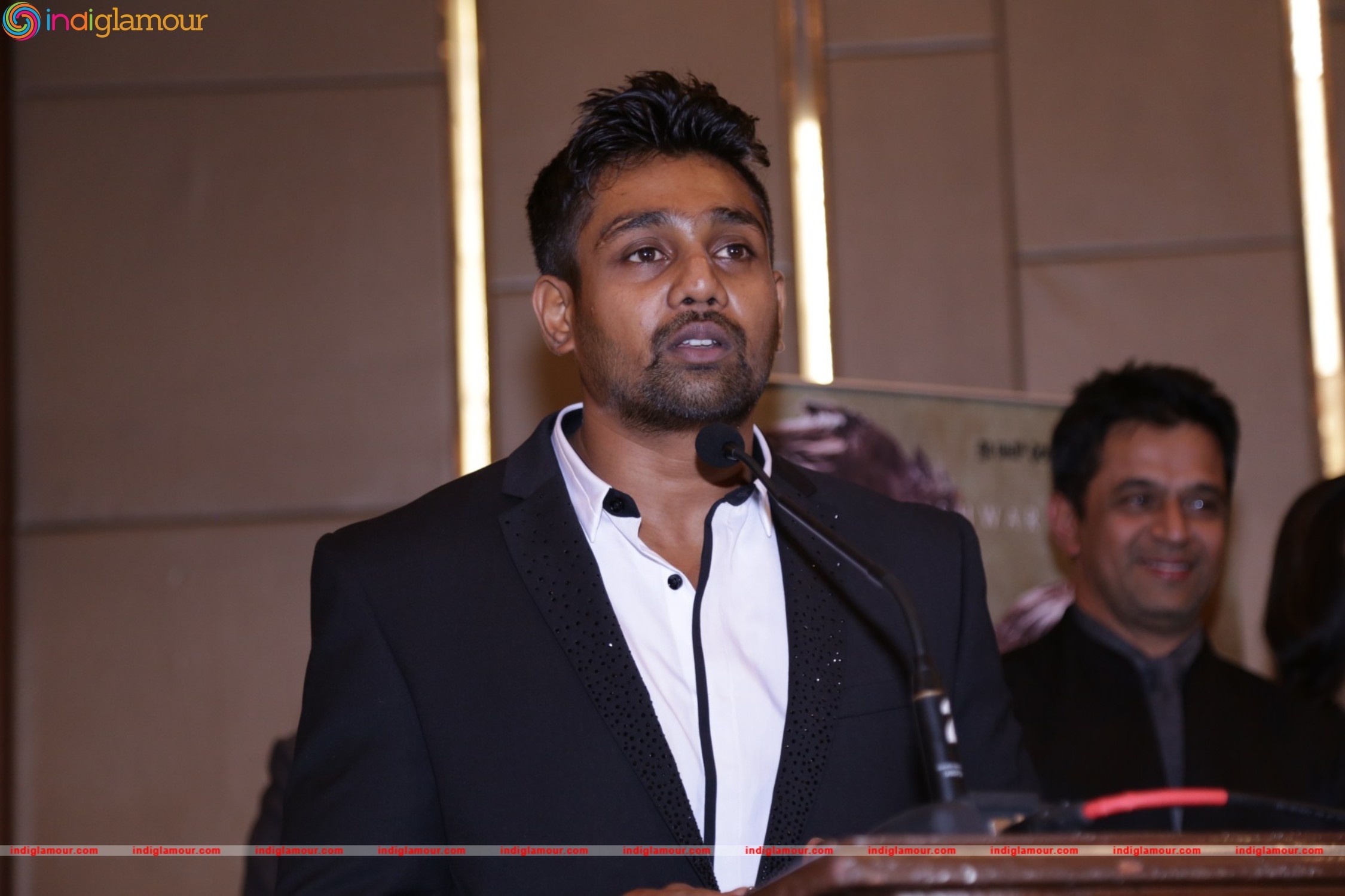 Kaadhalin Pon Veethiyil Movie Launch Event hd photo