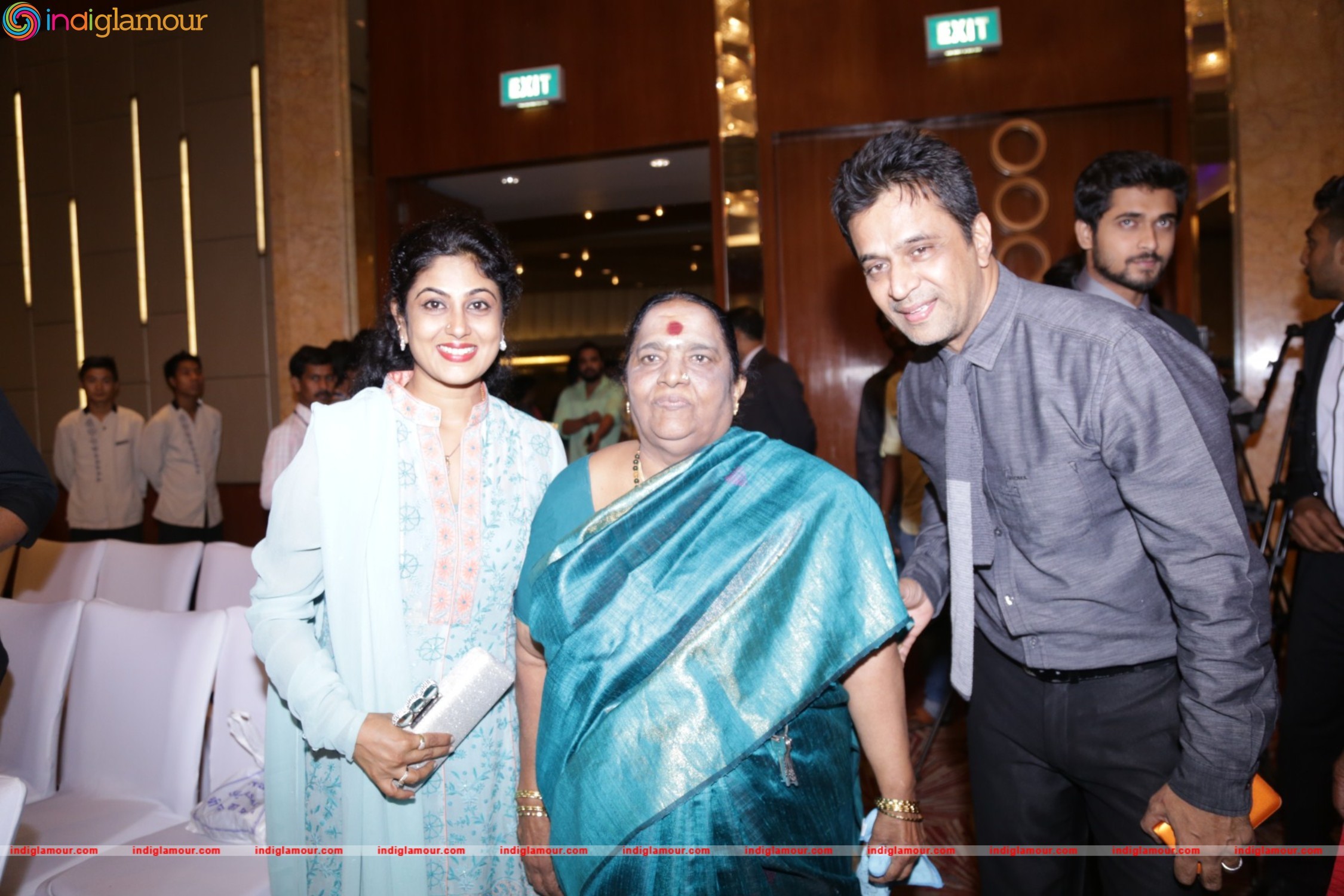 Kaadhalin Pon Veethiyil Movie Launch Event hd photo