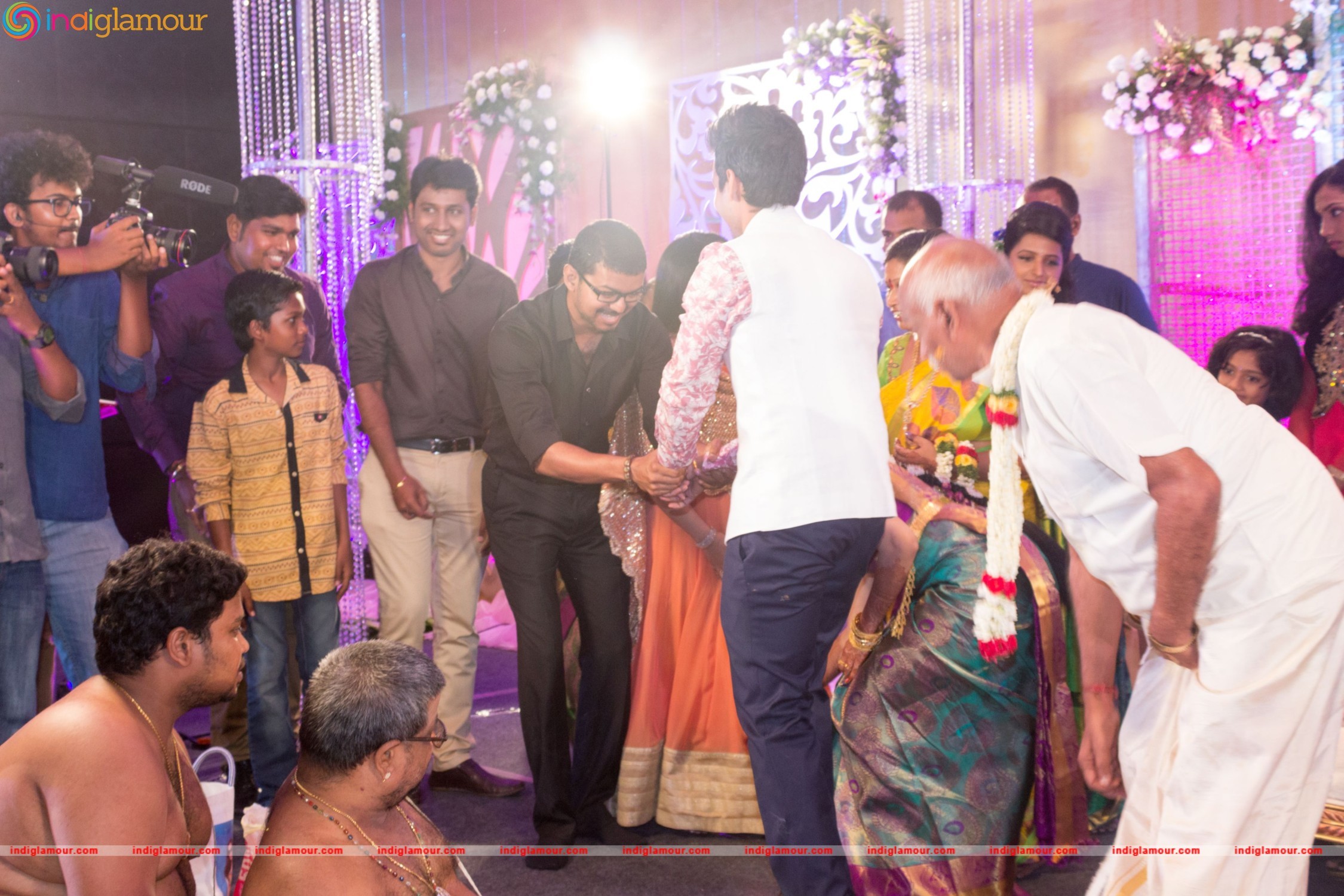 Vijay Attends Jothiram Pavithra Engagement Images Event hd photo