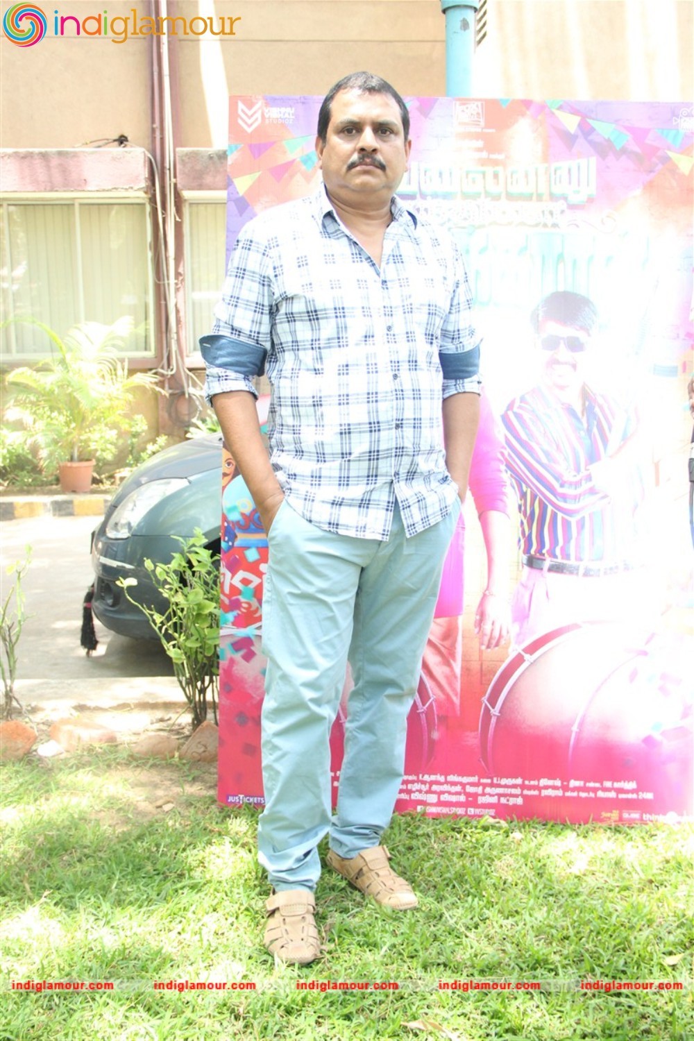 Velainu Vandhutta Vellaikaaran Movie Press Meet Photos Event hd photo