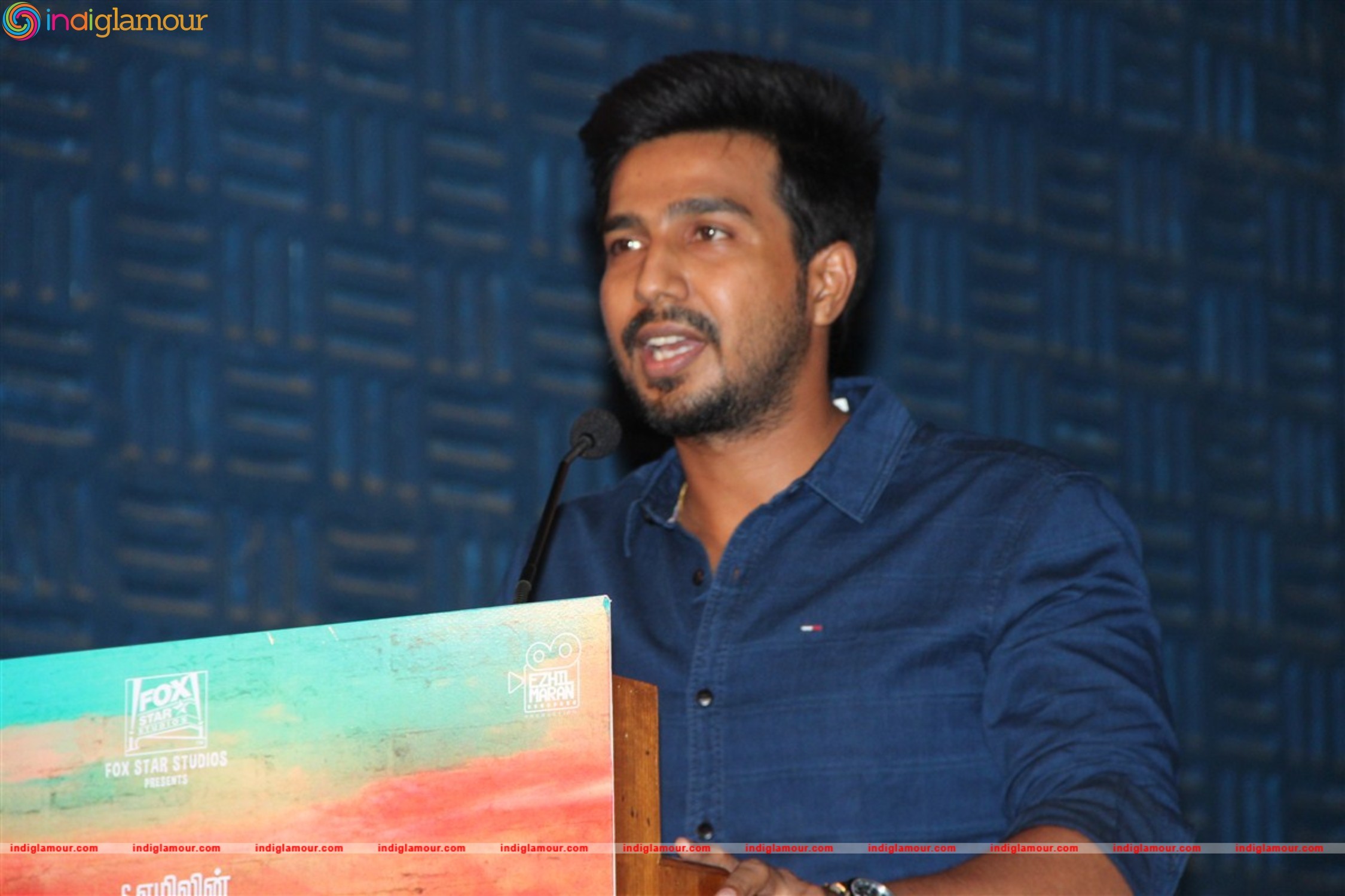 Velainu Vandhutta Vellaikaaran Movie Press Meet Photos Event hd photo