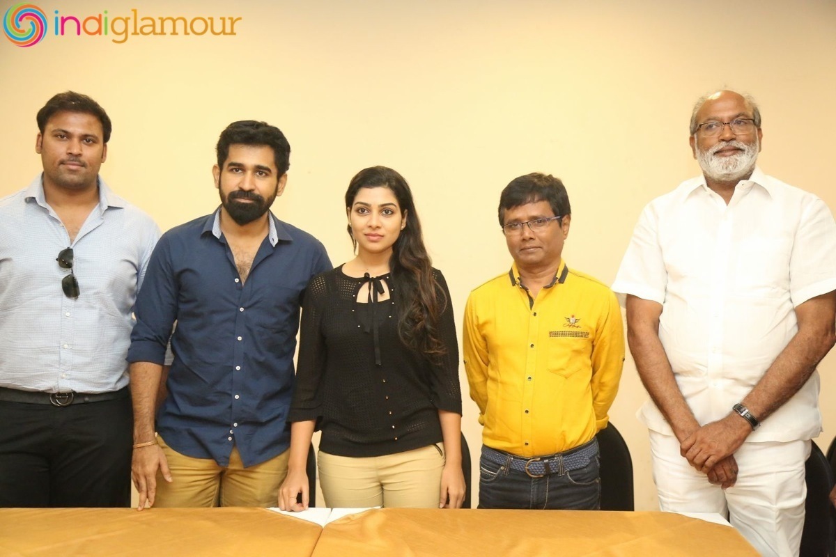 Bichchagadu Success Meet Event hd photo