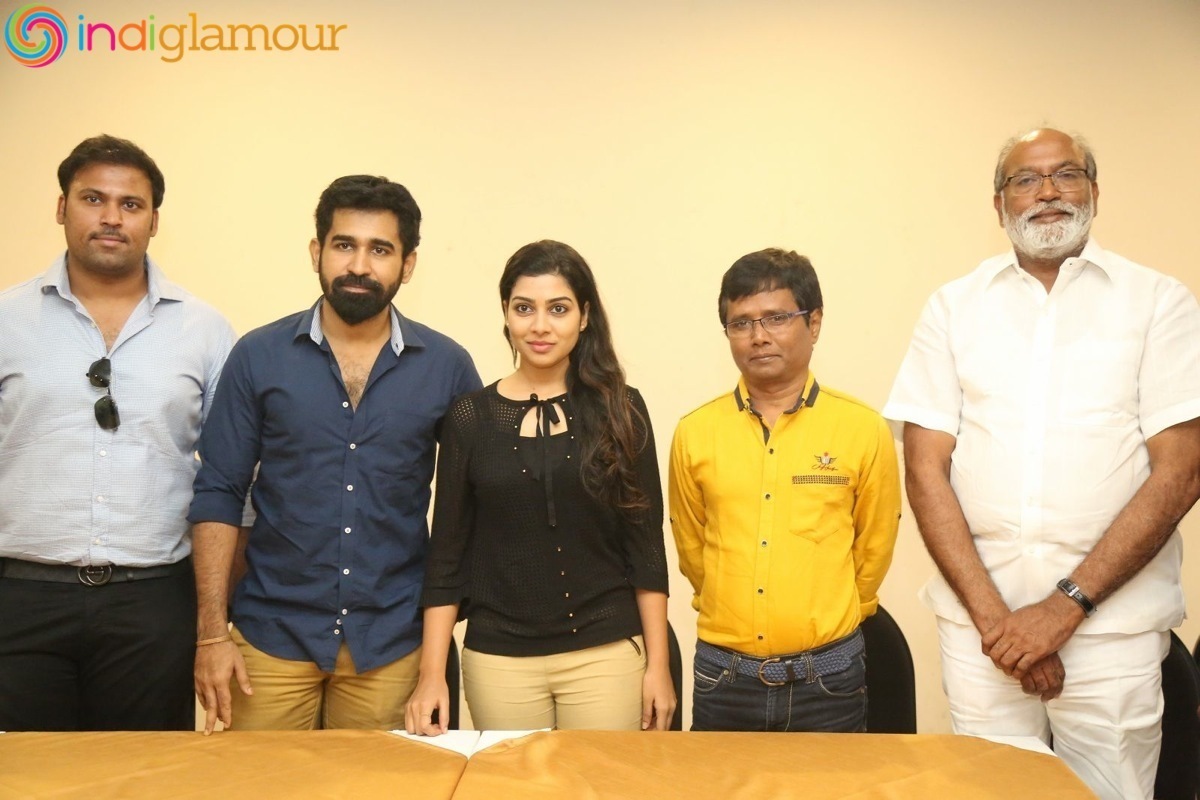 Bichchagadu Success Meet Event hd photo
