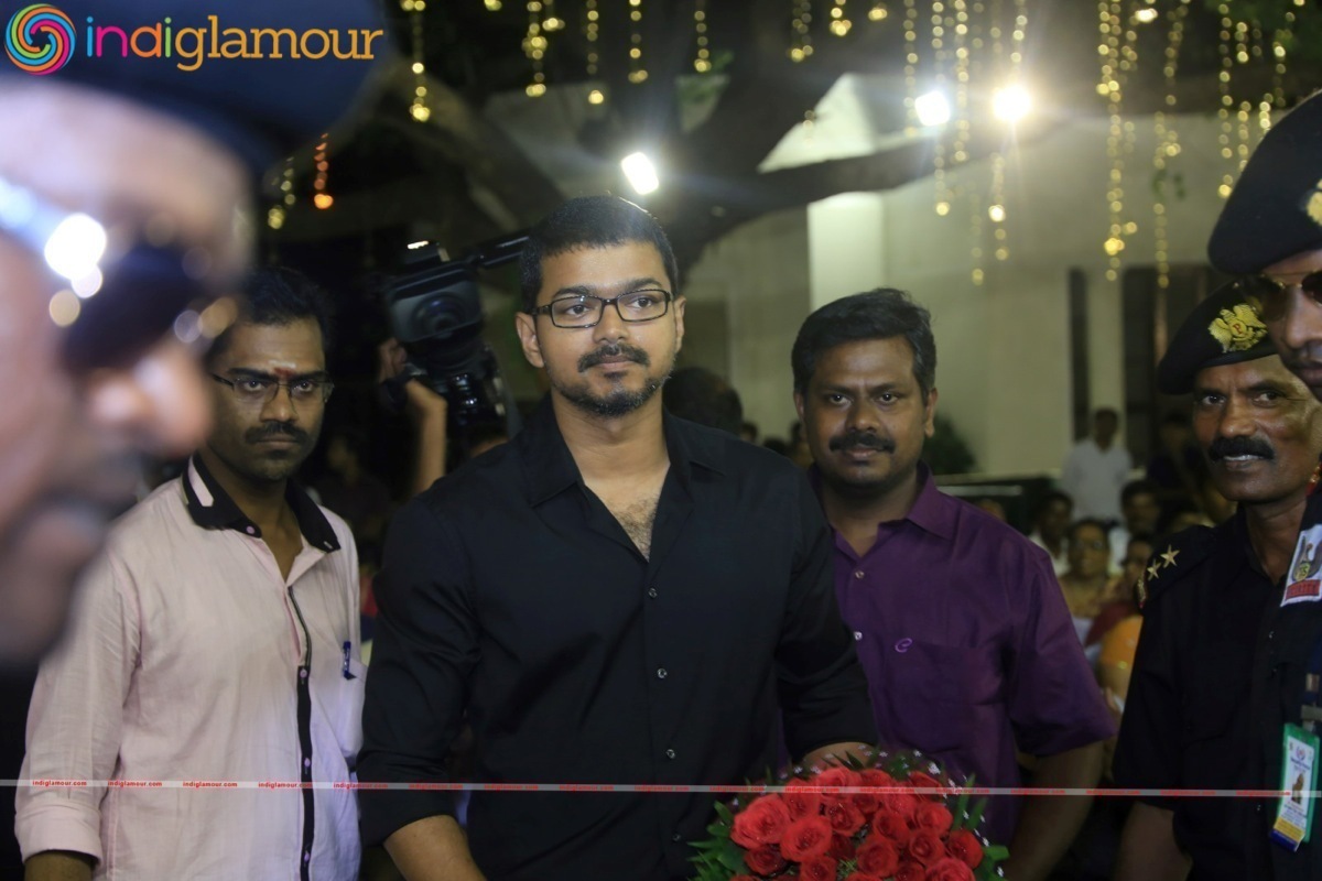 Director R. Pandiarajan Son Prithvi Rajan And Akshaya Wedding Reception Stills Event hd photo
