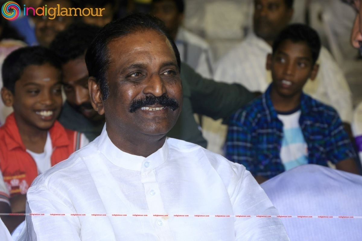 Director R. Pandiarajan Son Prithvi Rajan And Akshaya Wedding Reception Stills Event hd photo
