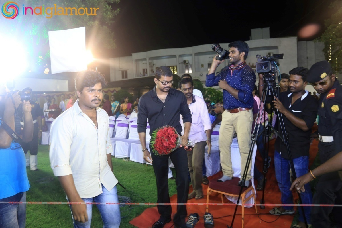 Director R. Pandiarajan Son Prithvi Rajan And Akshaya Wedding Reception Stills Event hd photo