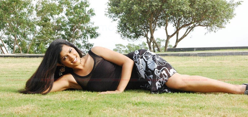 Vyjayanthi Actress hd photo