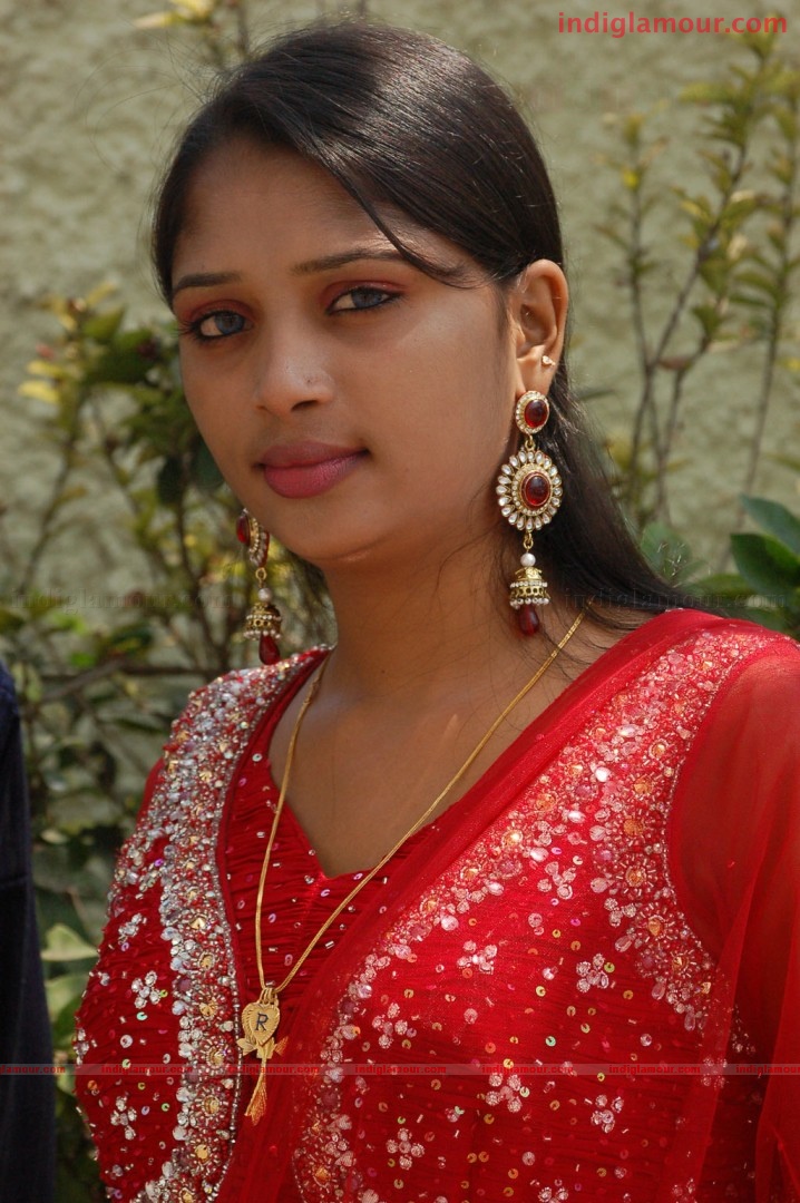 Jothisha Actress hd photo