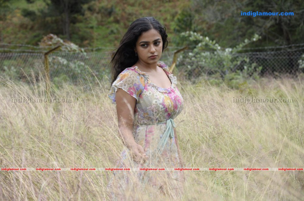 Nithya Menon Actress hd photo