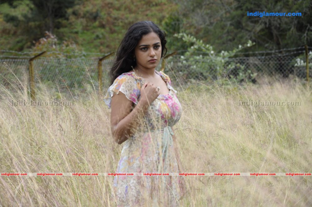 Nithya Menon Actress hd photo