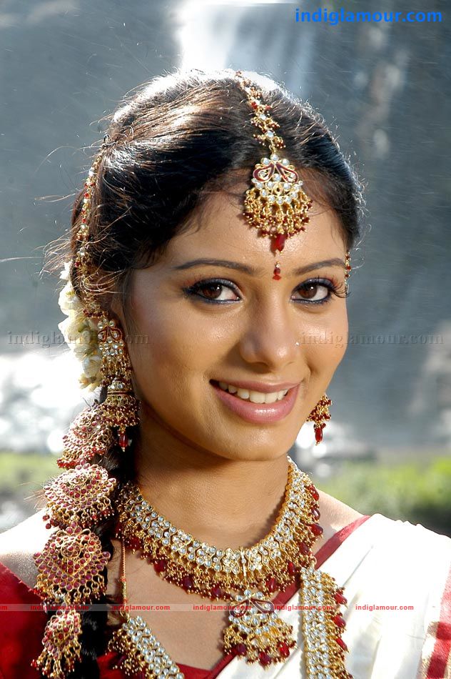Deepa Sanni Actress hd photo