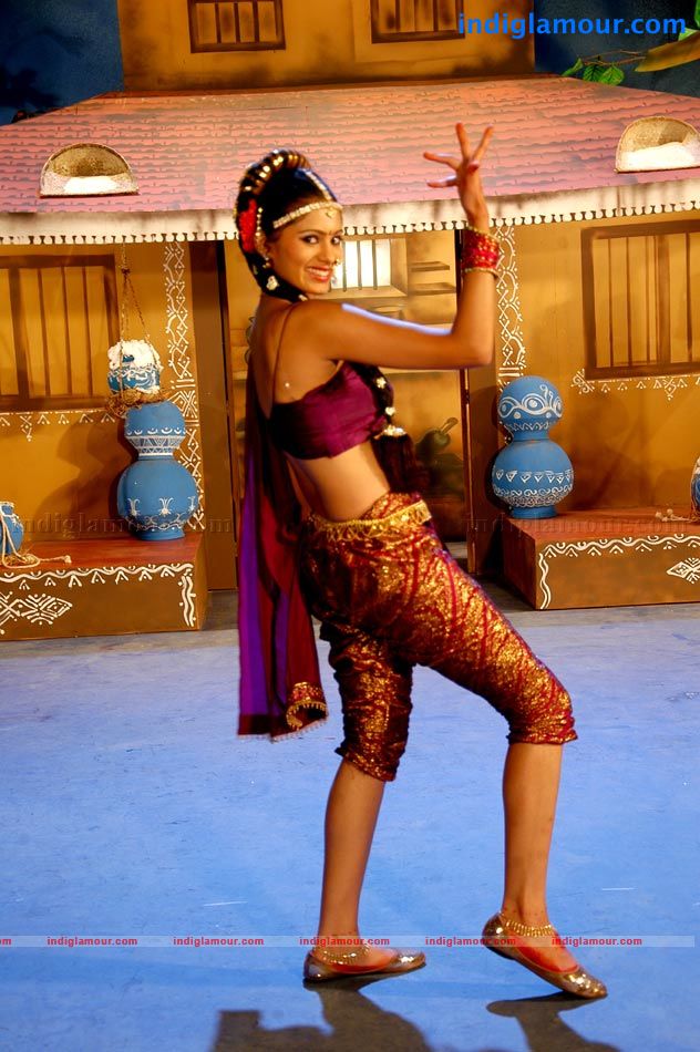 Deepa Sanni Actress hd photo