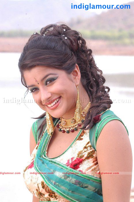 Madhurima Actress hd photo