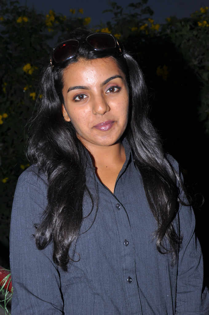 Divya Nagesh Actress hd photo