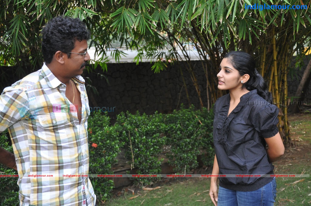 Niveda Thomas Actress hd photo