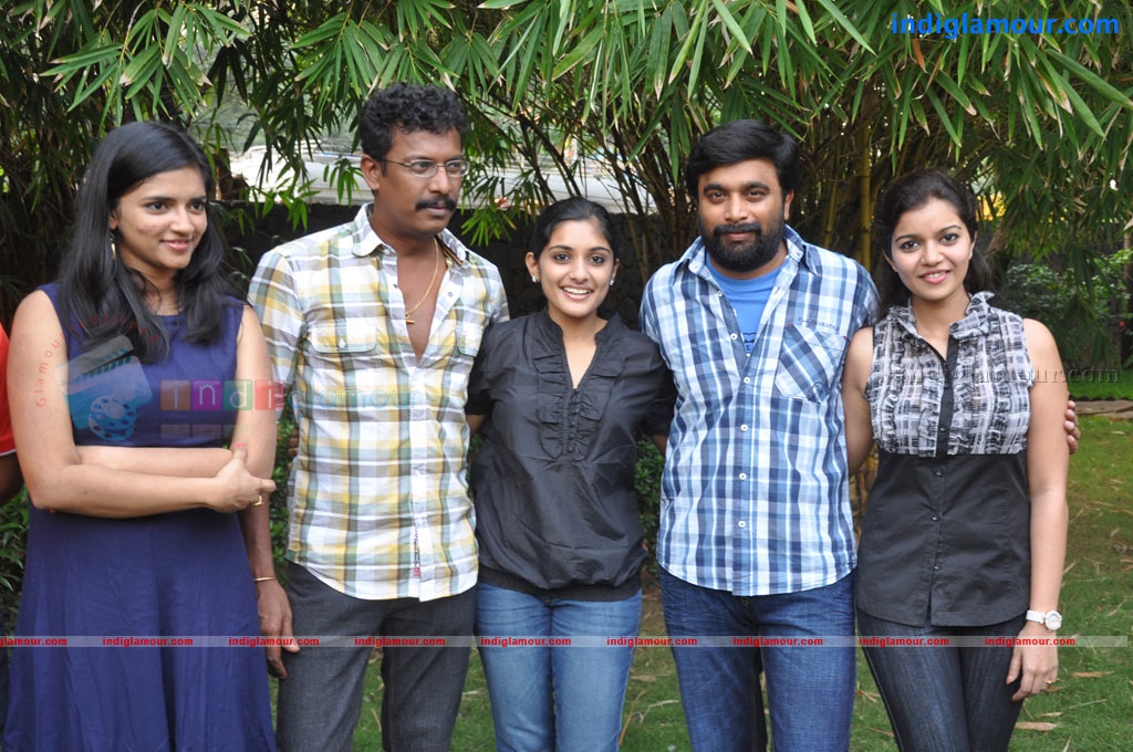 Niveda Thomas Actress hd photo