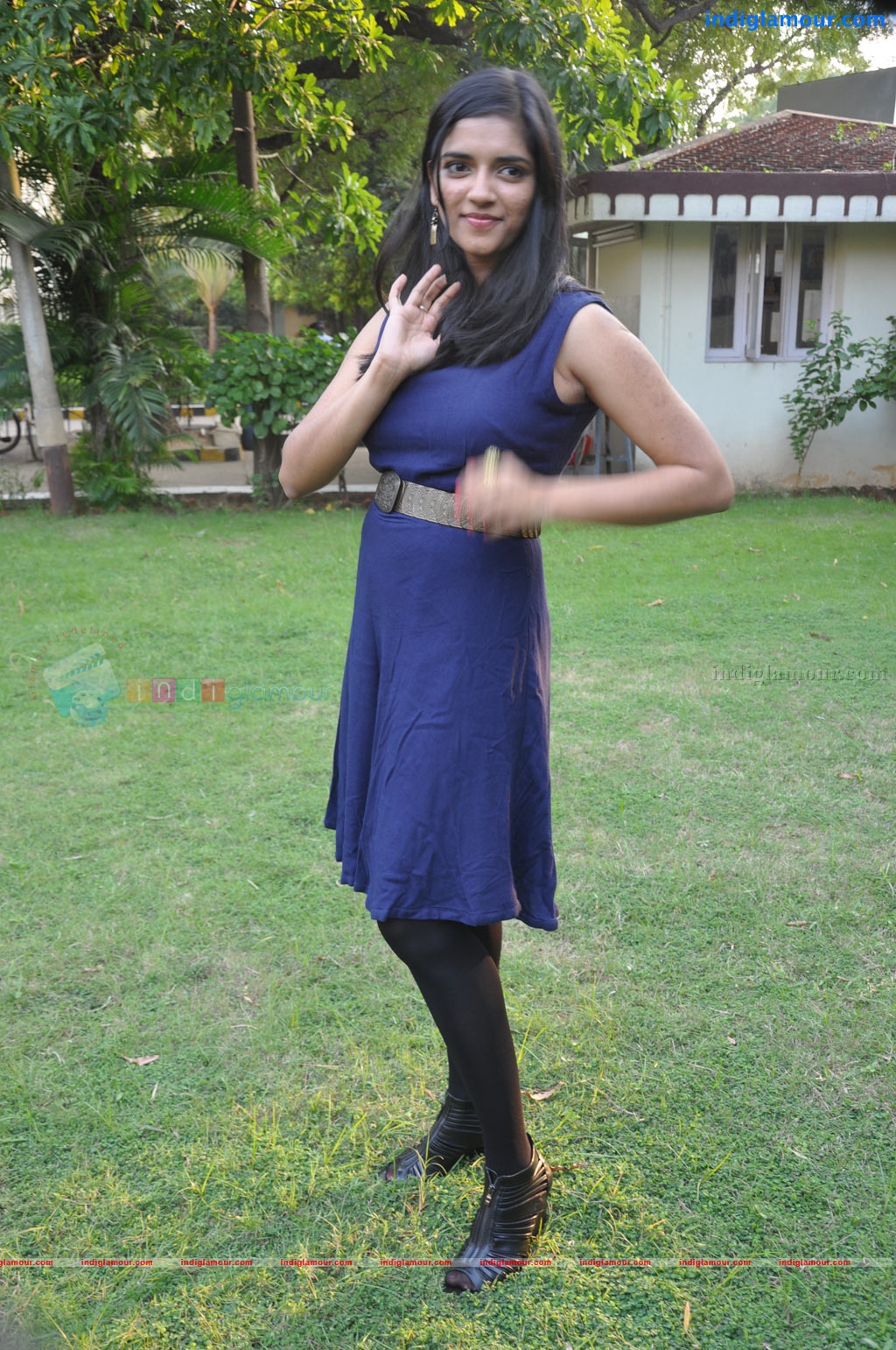 Vasundhara Actress hd photo