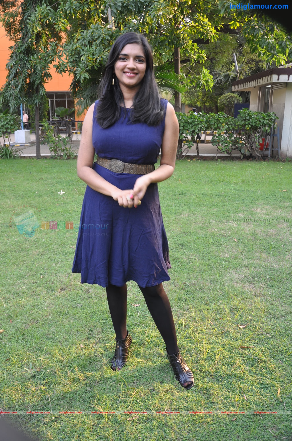 Vasundhara Actress hd photo