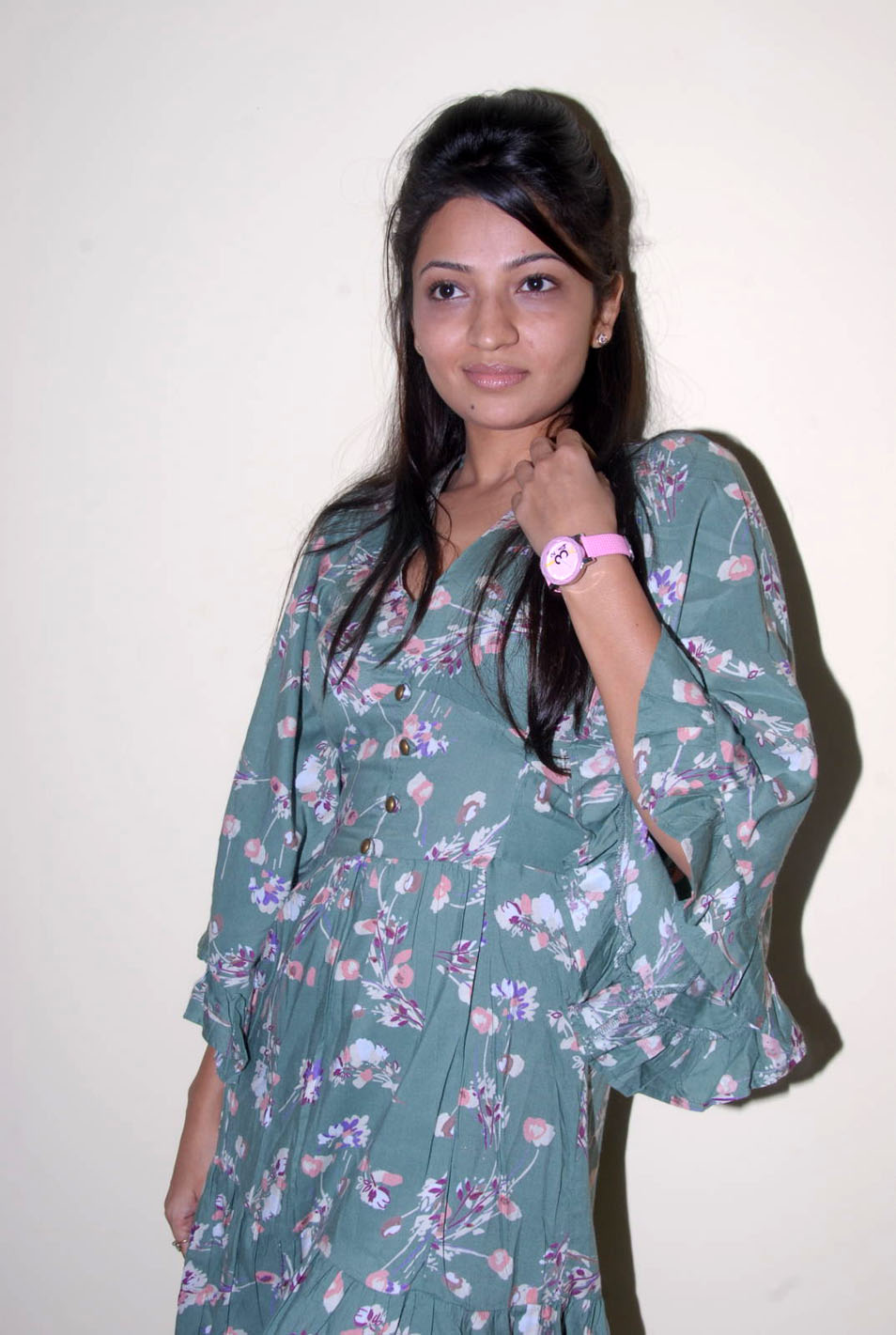 Anisha Jain Actress hd photo