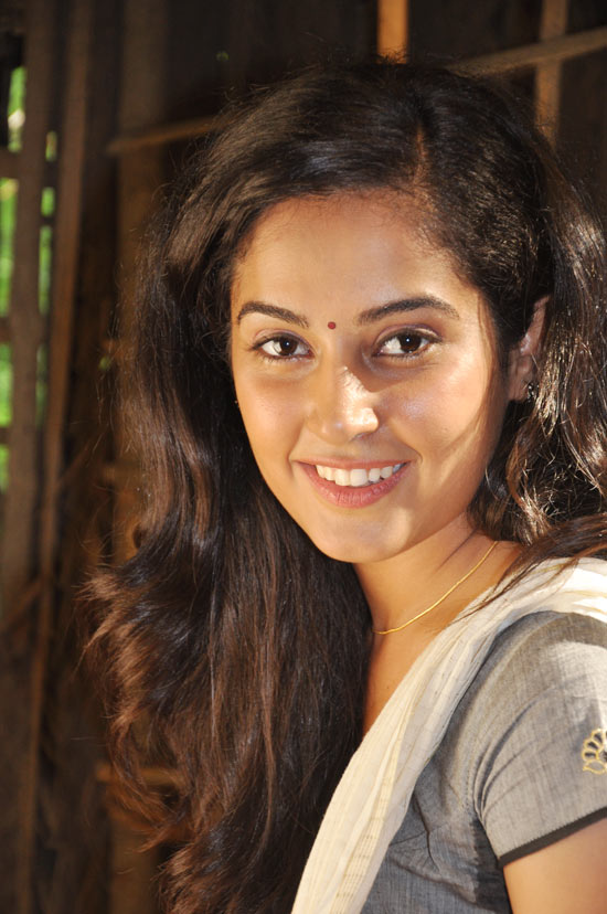 Disha Pandey Actress hd photo