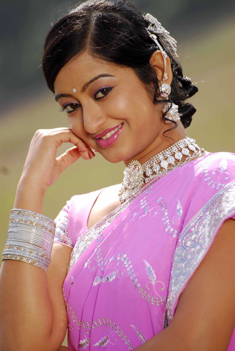 Tejaswini Actress hd photo