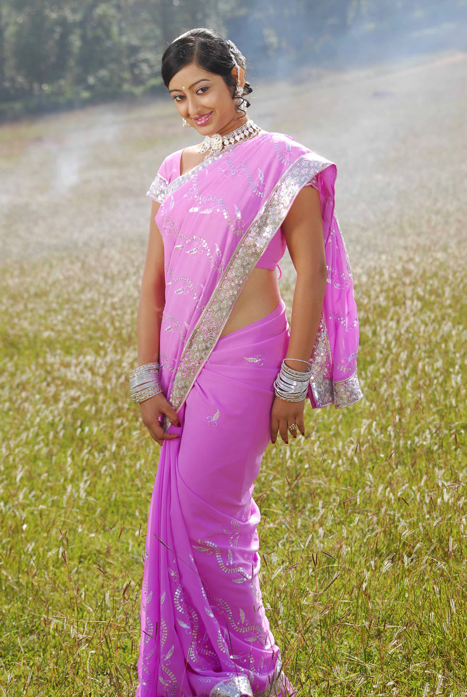 Tejaswini Actress hd photo