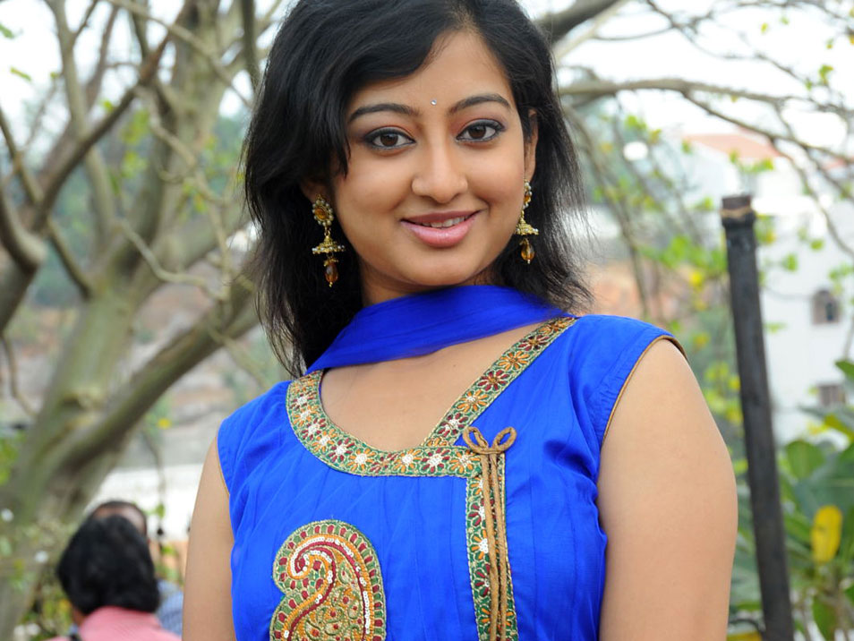 Tejaswini Actress hd photo