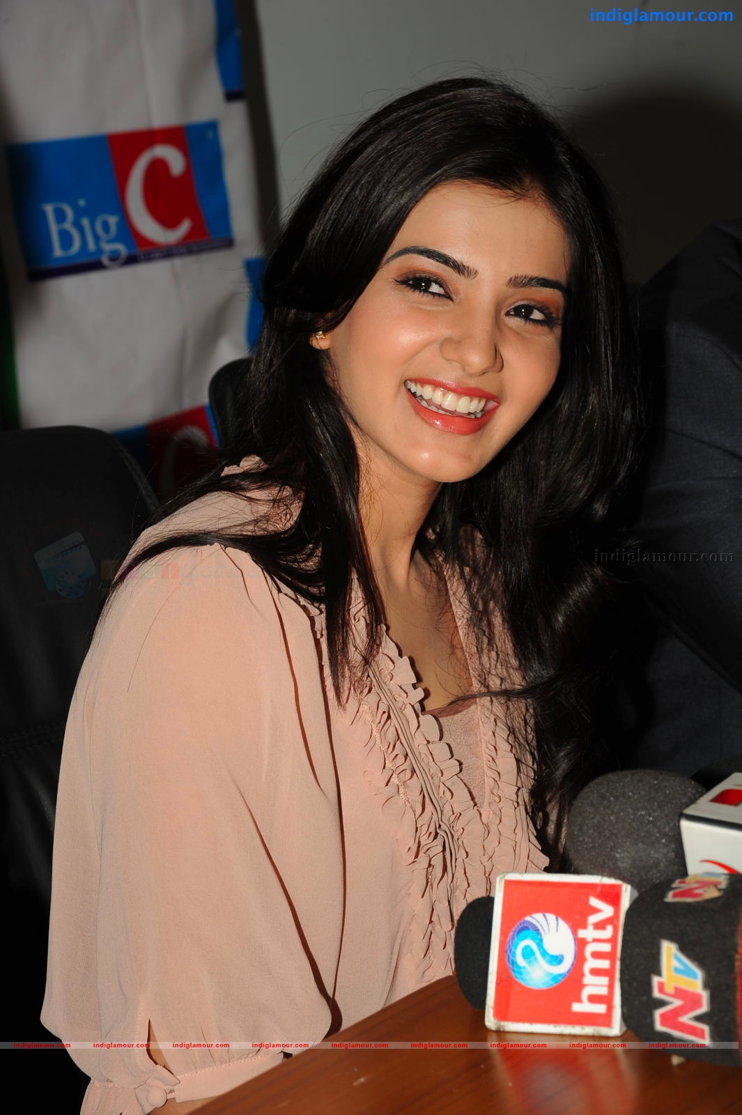 Samantha Actress hd photo