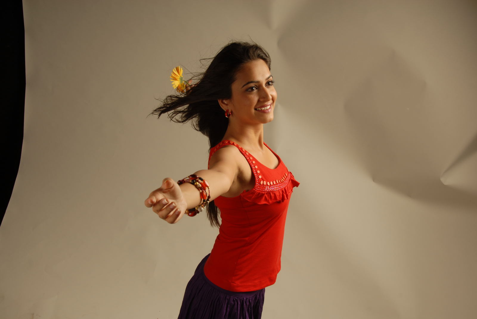 Kriti Kharbanda Actress hd photo