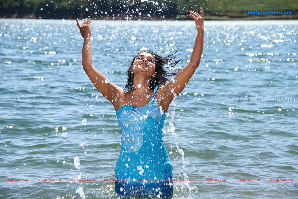 Nakshatra Actress hd photo