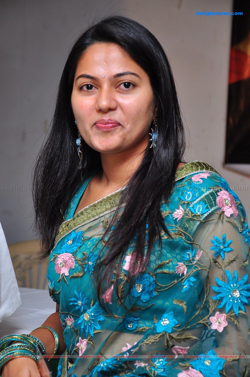 Suhasini Actress Actress hd photo