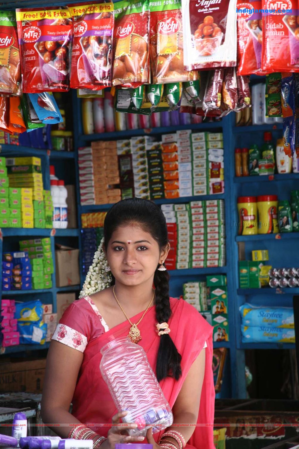 Reshmi Menon Actress hd photo