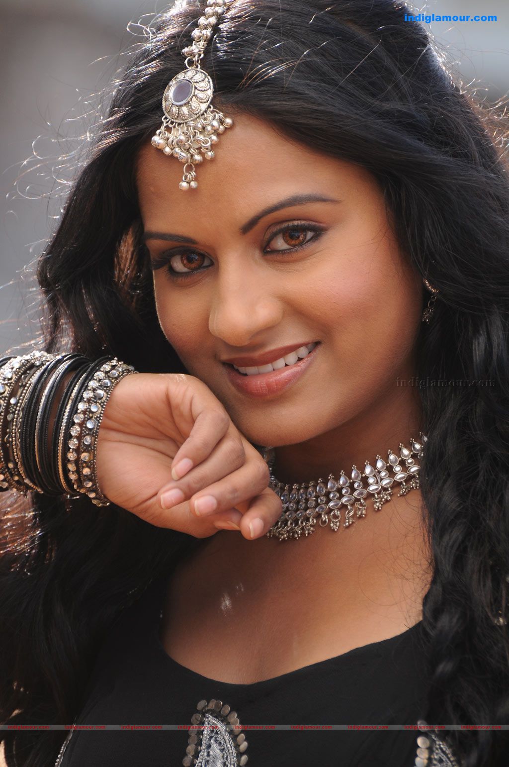 Sana Khan Actress hd photo