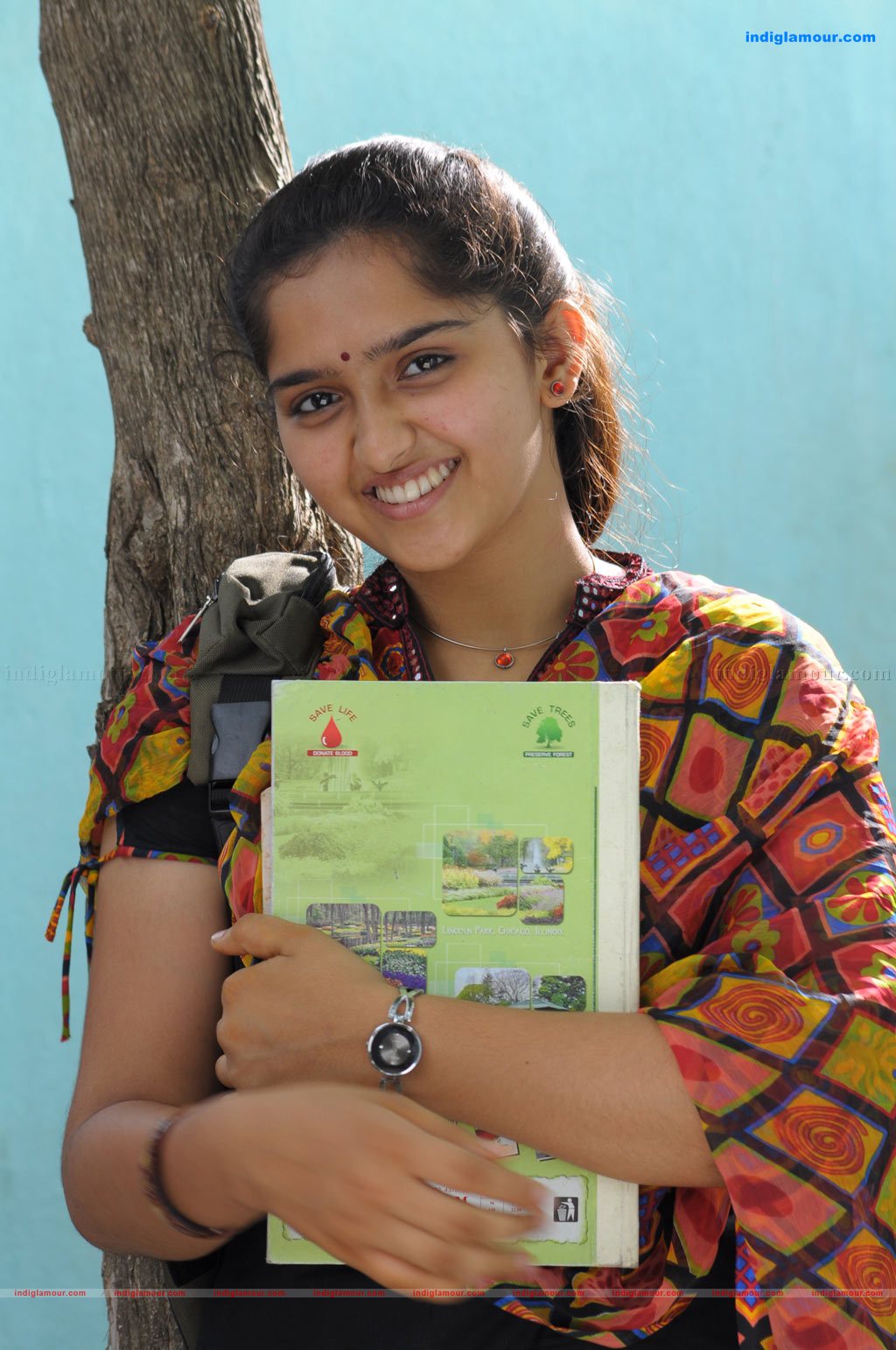 Sanusha Actress hd photo