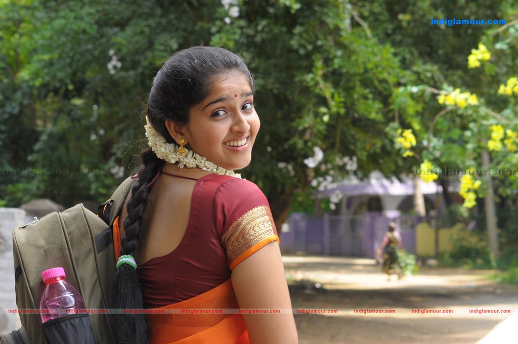 Sanusha Actress hd photo