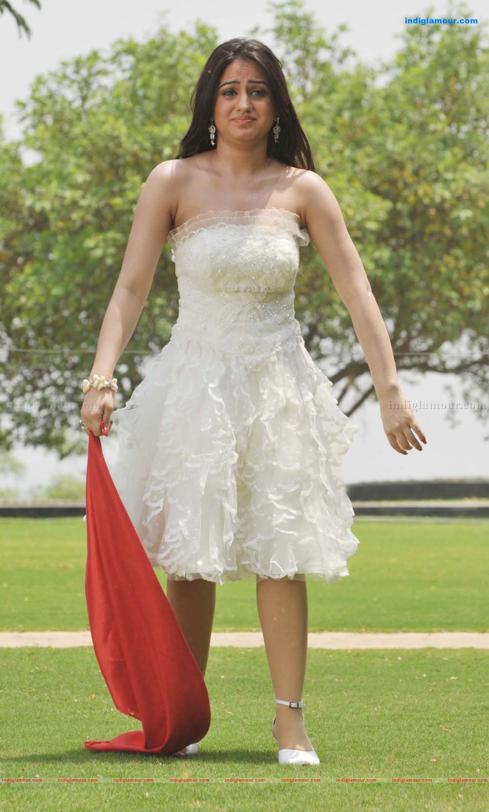 Aksha Actress hd photo