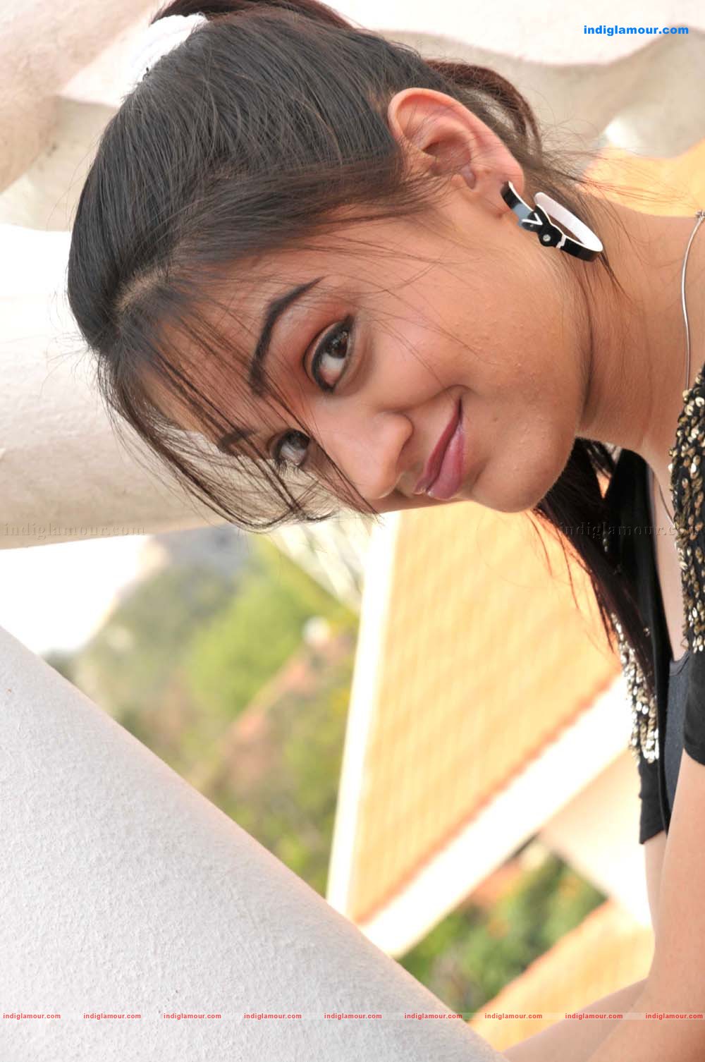 Aksha Actress hd photo