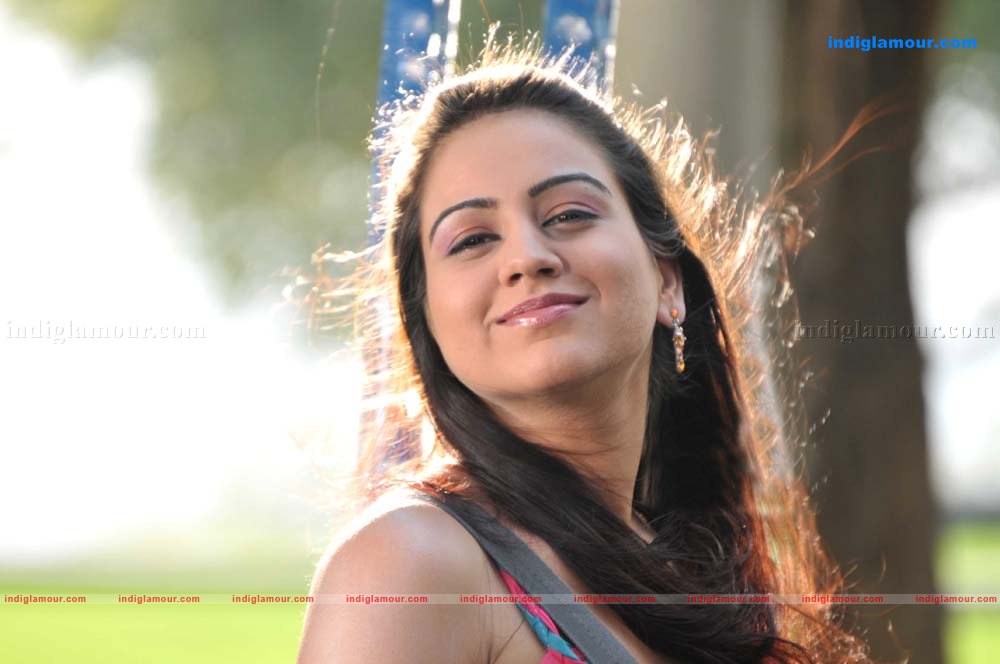 Aksha Actress hd photo