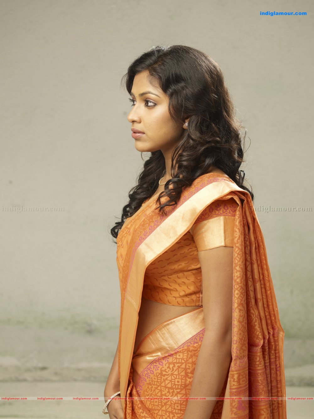 Amala Paul Actress hd photo