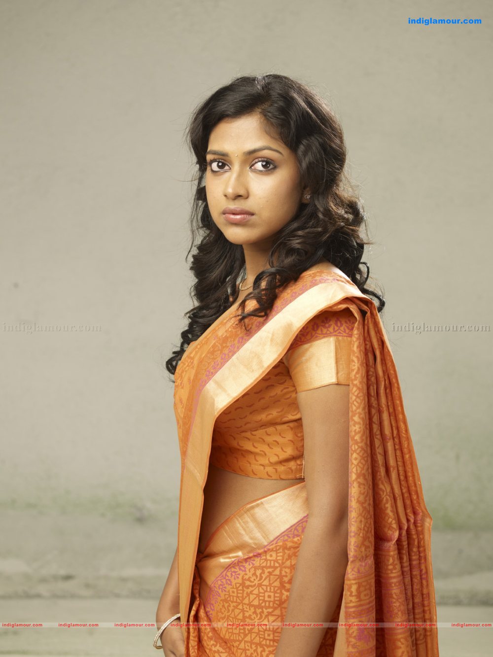 Amala Paul Actress hd photo