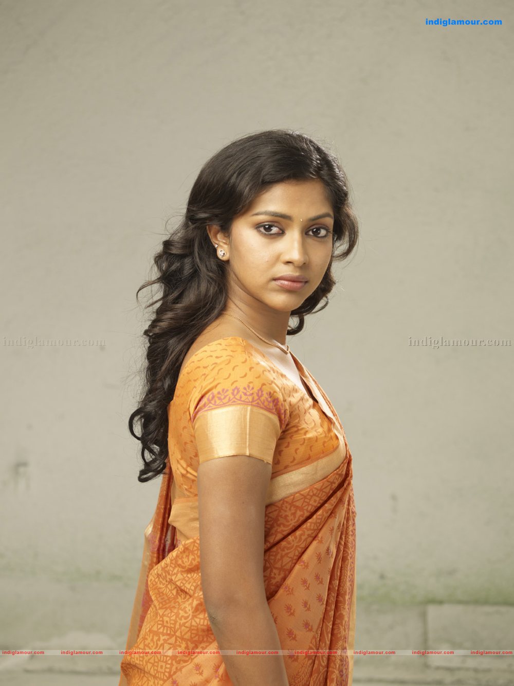 Amala Paul Actress hd photo
