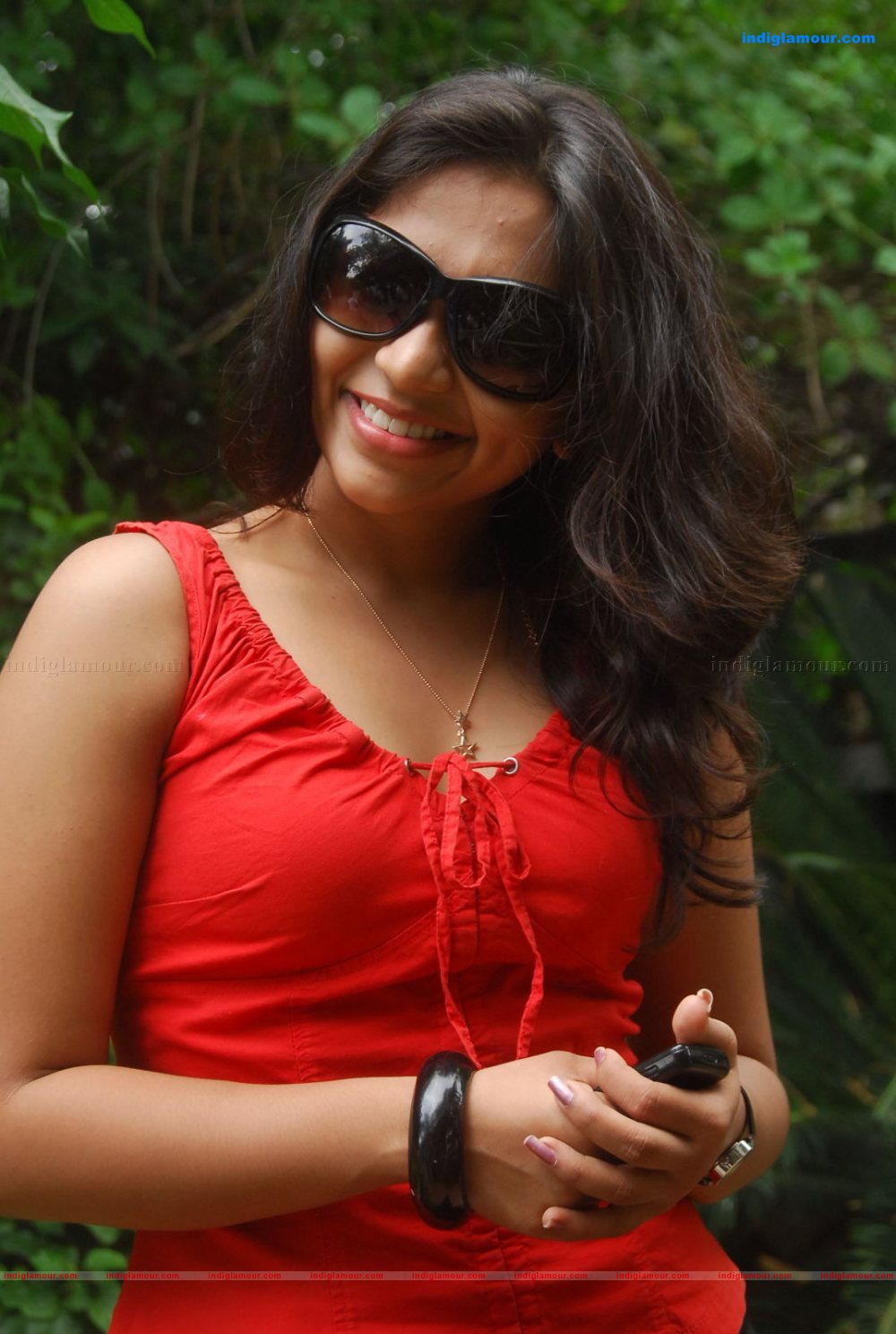Sri Ramya Actress hd photo