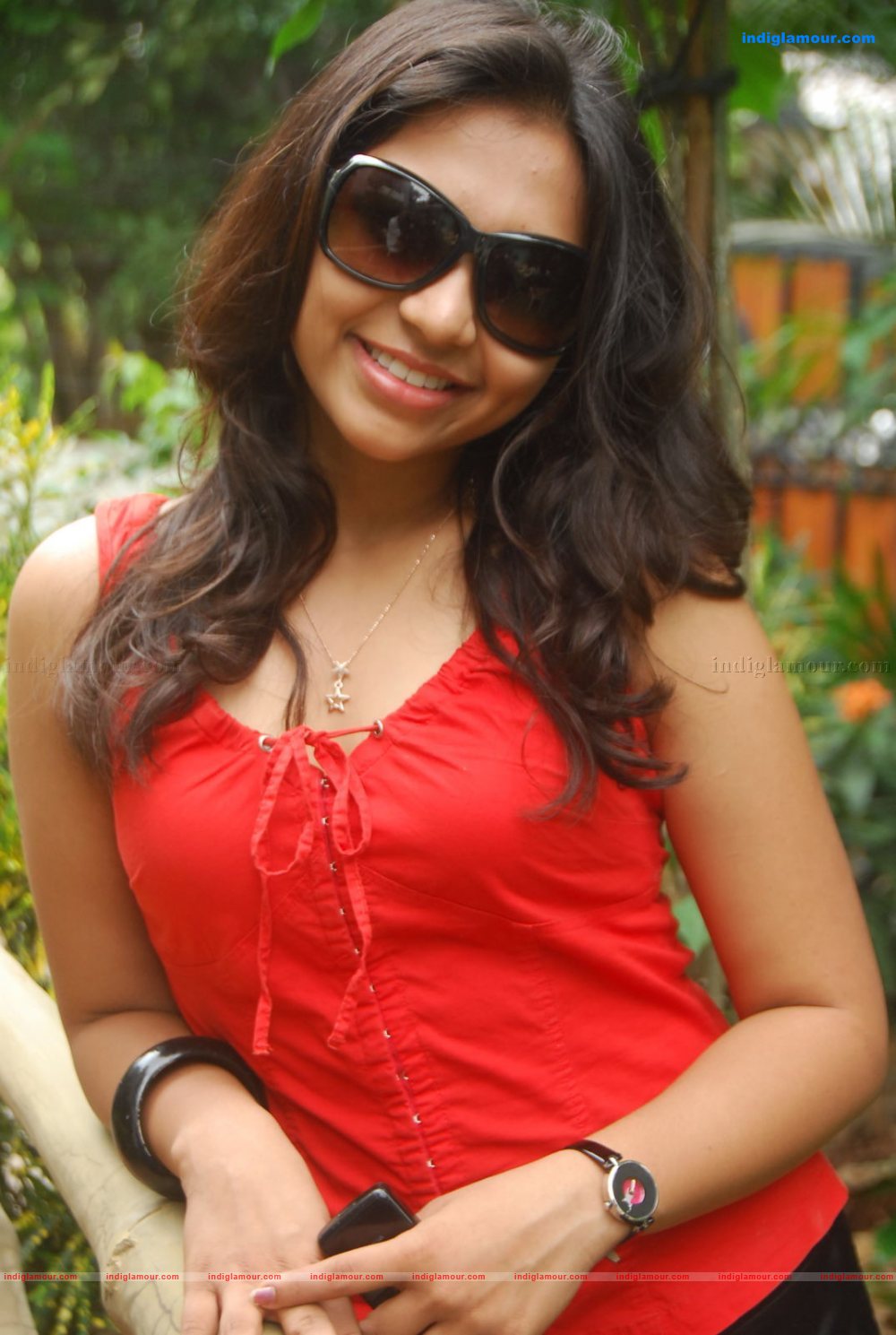 Sri Ramya Actress hd photo