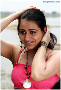 Aksha Actress hd photo