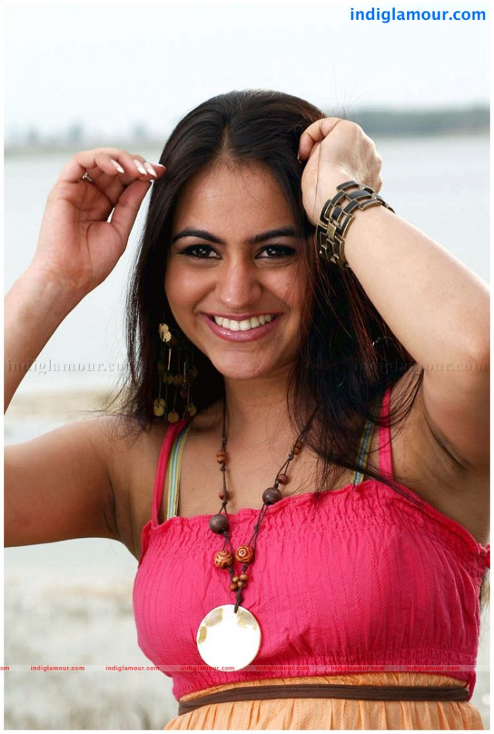 Aksha Actress hd photo