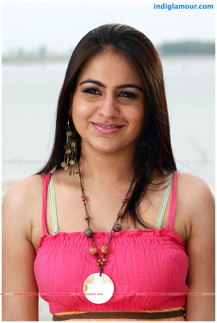 Aksha Actress hd photo