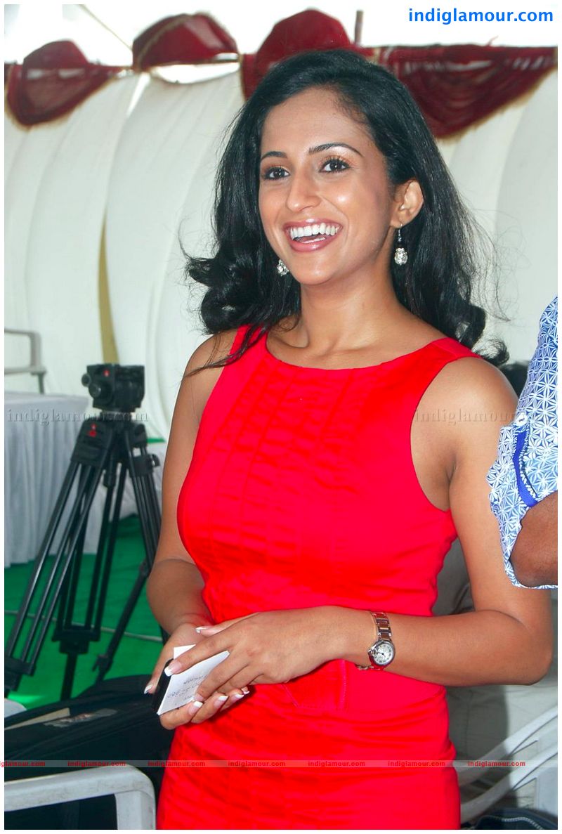 Ashika Actress hd photo