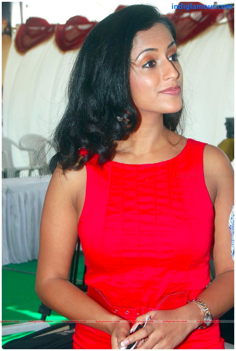 Ashika Actress hd photo