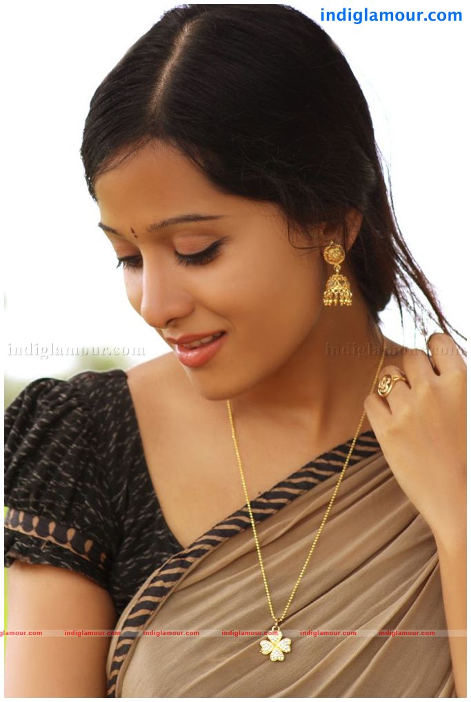 Preetika Rao Actress hd photo